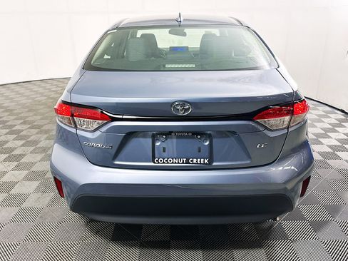 Used 2024 Toyota Corolla LE FWD image 4