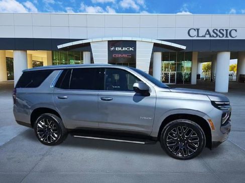 Used 2025 Chevrolet Tahoe LT image 9