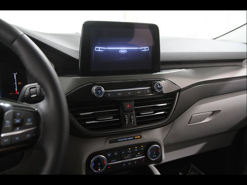 Used 2023 Ford Escape Active AWD/4WD image 9
