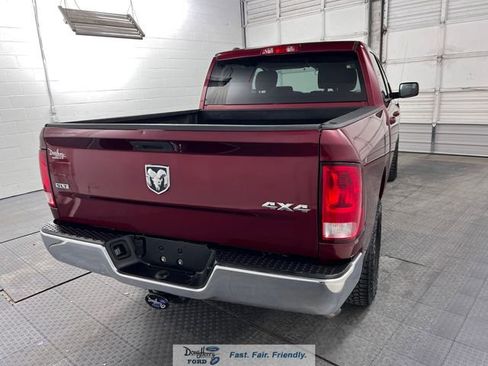 Used 2021 RAM 1500 Classic SLT image 7