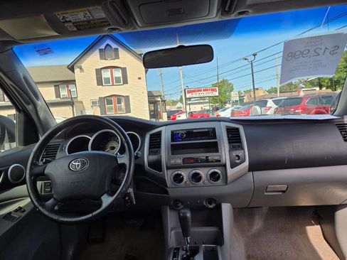 Used 2007 Toyota Tacoma PreRunner image 19