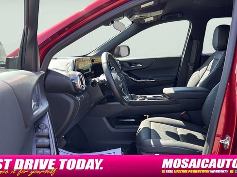 Used 2026 Chevrolet Equinox LT w/ Convenience Package II AWD/4WD image 21