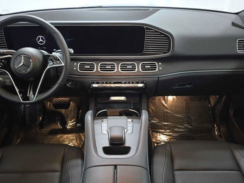 Used 2025 Mercedes-Benz GLE 350 4MATIC image 19