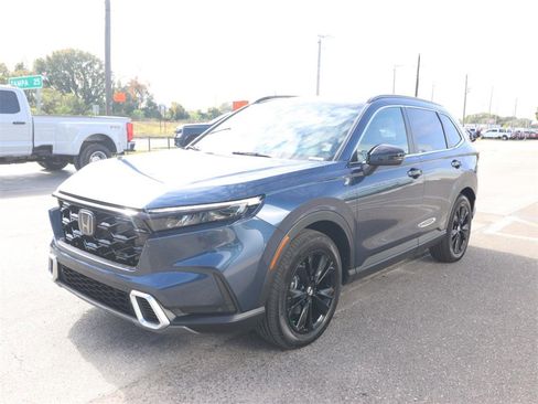 Used 2023 Honda CR-V Sport Touring image 3