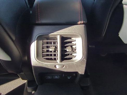 Used 2022 Jeep Cherokee Trailhawk w/ Technology Group B image 16