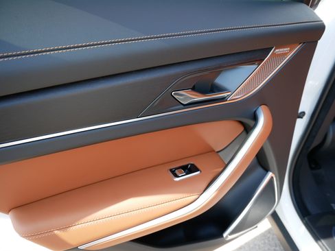 New 2026 Jaguar F-PACE R-Dynamic S image 6