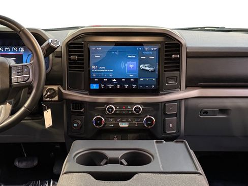 Used 2025 Ford F150 XLT w/ Equipment Group 301A Standard image 11