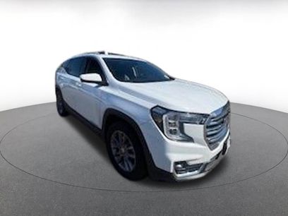 Used 2023 GMC Terrain SLT