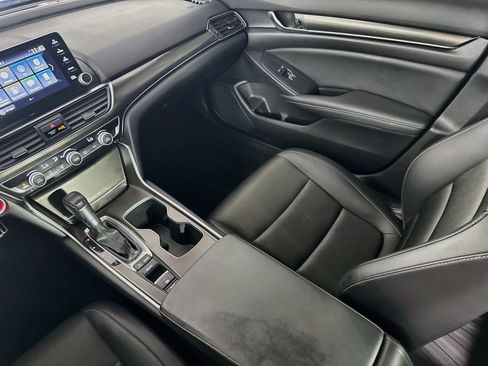 Used 2022 Honda Accord Sport image 26