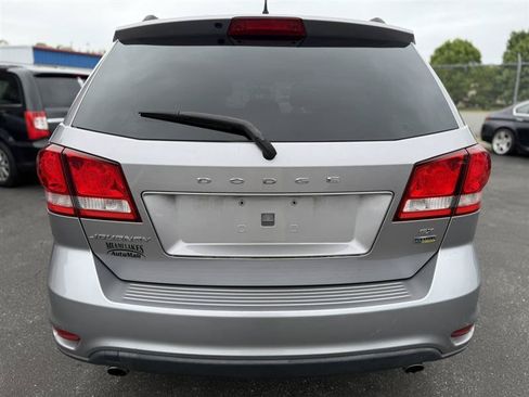 Used 2015 Dodge Journey SXT w/ Flexible Seating Group FWD image 5