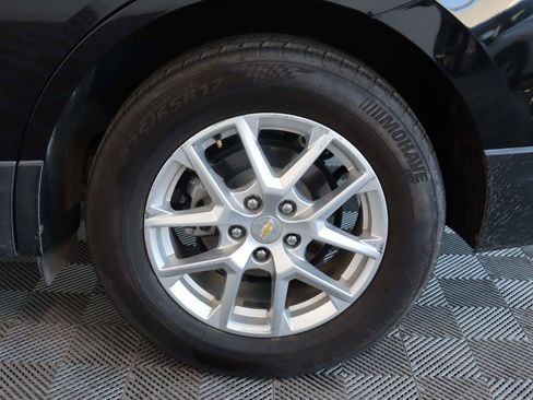 Used 2022 Chevrolet Equinox LS w/ LS Convenience Package image 16