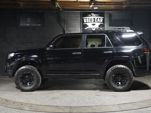 Used 2013 Toyota 4Runner Limited image 2