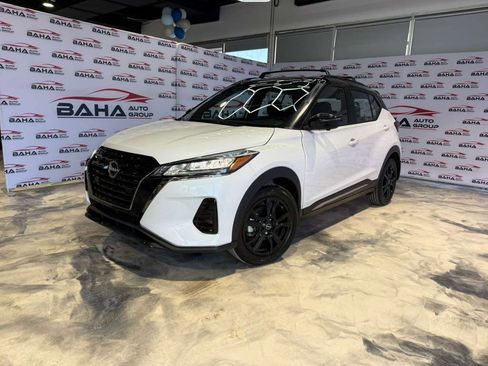 Used 2024 Nissan Kicks SR w/ Interior Electronics Package image 2