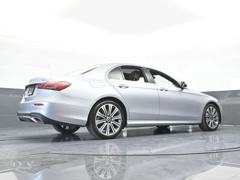 Used 2021 Mercedes-Benz E 450 4MATIC Sedan image 62