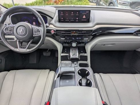 Used 2024 Acura MDX SH-AWD w/ Advance Package image 16