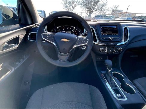 Used 2024 Chevrolet Equinox LT w/ LPO, Floor Liner Package FWD image 8
