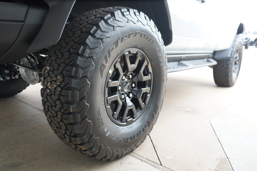 New 2026 Ford Bronco Raptor AWD/4WD image 9