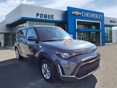 Used 2024 Kia Soul LX w/ Option Group 015