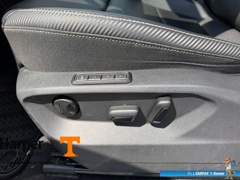 Used 2023 Volkswagen Atlas Cross Sport SEL R-Line AWD/4WD image 20
