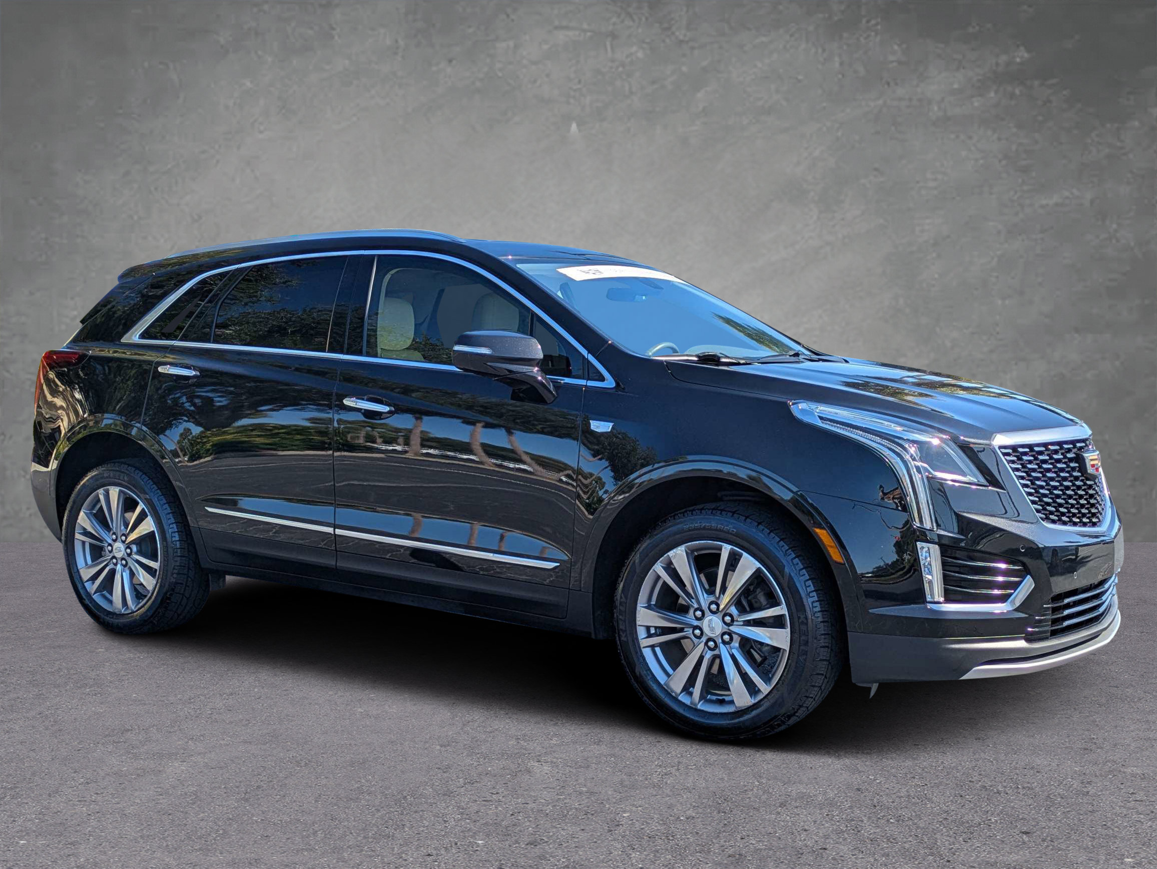 Used 2023 Cadillac XT5 Premium Luxury FWD image 5