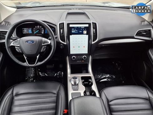 Used 2024 Ford Edge SEL image 11