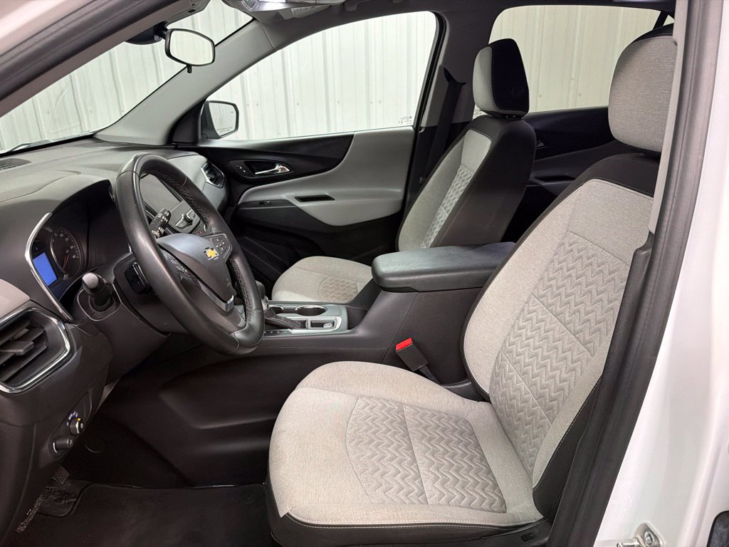 Used 2024 Chevrolet Equinox LT FWD image 13