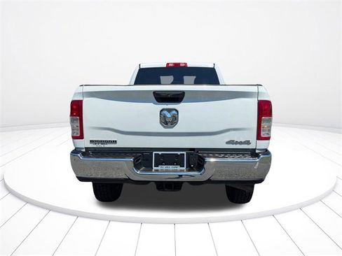 Used 2024 RAM 3500 Big Horn image 8