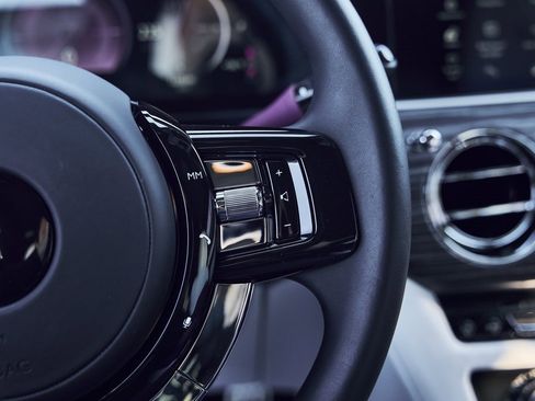 Used 2024 Rolls-Royce Spectre w/ Spectre Launch Package image 42