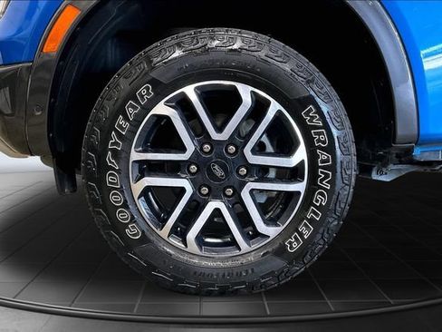 Used 2024 Ford Ranger Lariat w/ FX4 Off-Road Package AWD/4WD image 10