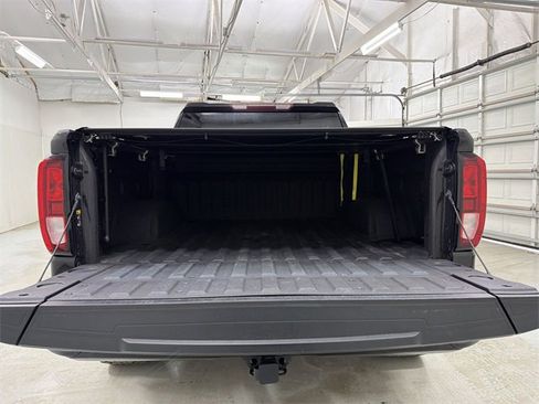 Used 2021 GMC Sierra 1500 Elevation w/ LPO, Elevation Black Package image 15