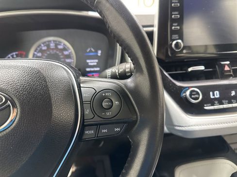 Used 2020 Toyota Corolla SE image 25