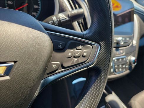 Used 2024 Chevrolet Malibu LT FWD image 24
