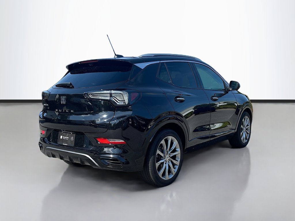 Used 2025 Buick Encore GX Avenir w/ Avenir Technology Package FWD image 3