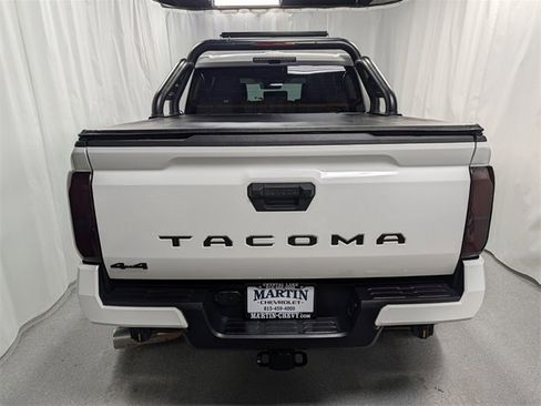 Used 2025 Toyota Tacoma TRD Sport image 8