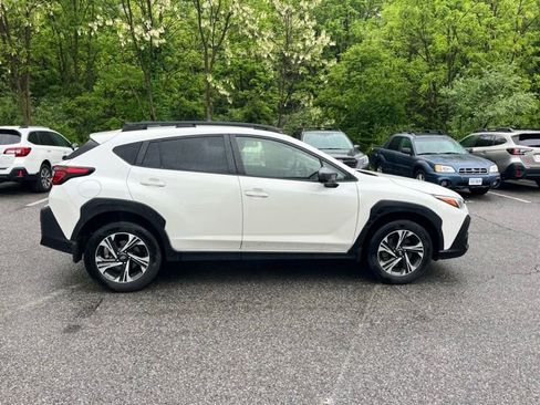 Used 2024 Subaru Crosstrek 2.0i Premium AWD/4WD image 8