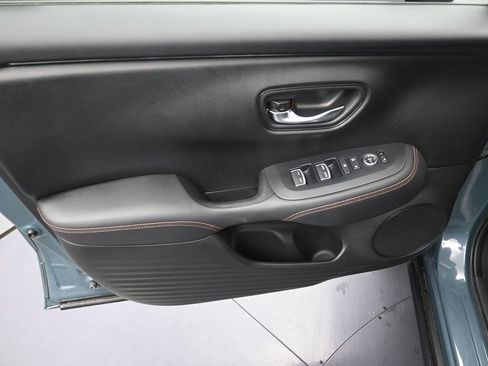 Used 2024 Honda HR-V Sport image 12