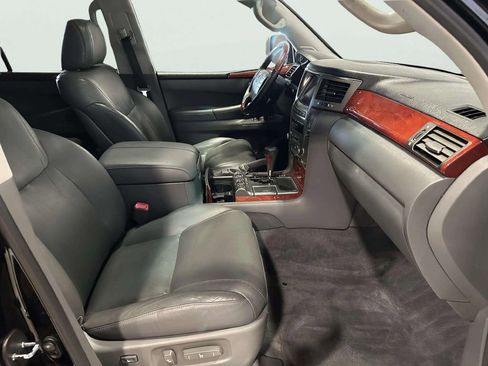 Used 2009 Lexus LX 570 4WD image 27