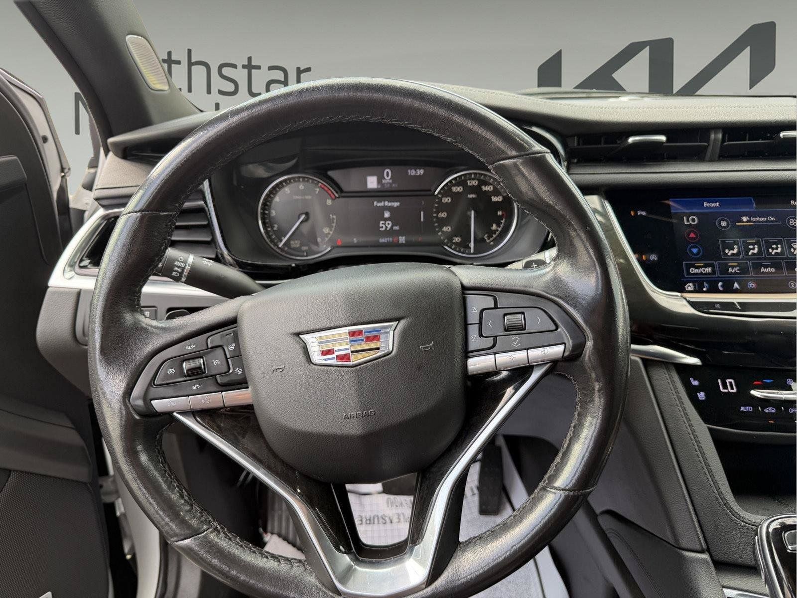 Used 2023 Cadillac XT6 Premium Luxury AWD/4WD image 8