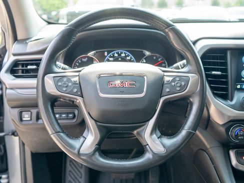 Used 2021 GMC Acadia AT4 w/ Technology Package AWD/4WD image 18