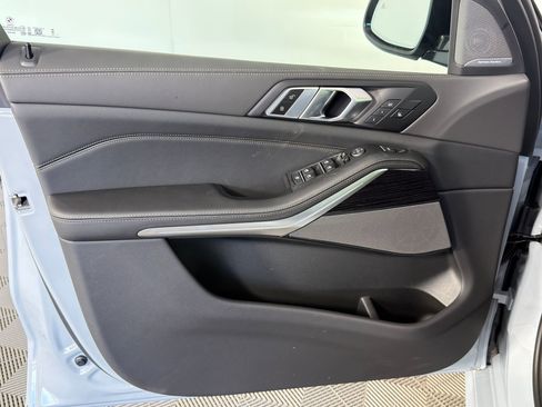 New 2026 BMW X5 xDrive40i w/ M Sport Package image 10