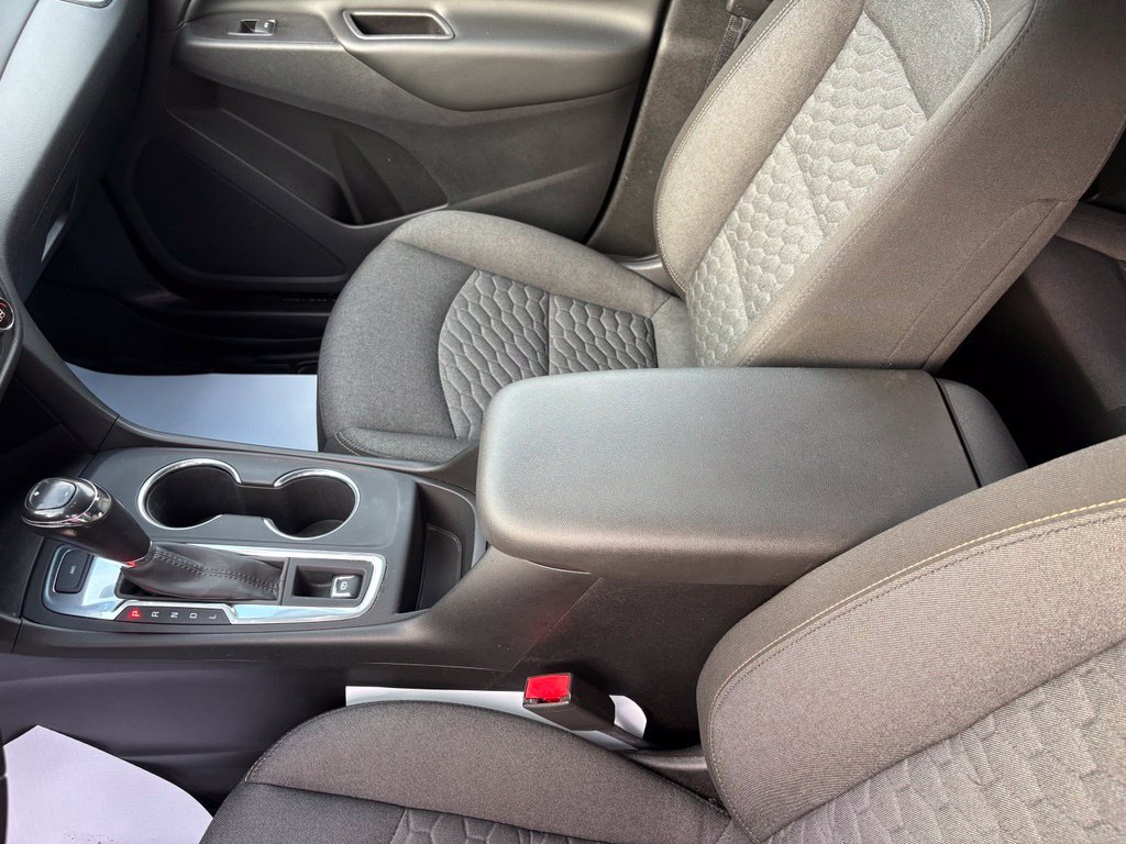 Used 2019 Chevrolet Equinox LT AWD/4WD image 23