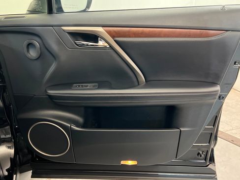 Used 2020 Lexus RX 450hL AWD w/ Premium Package image 24