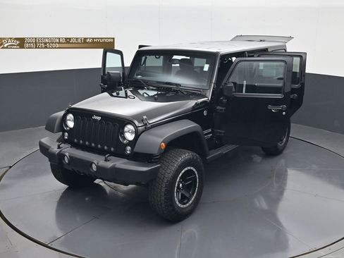 Used 2018 Jeep Wrangler Unlimited Sport S AWD/4WD image 30