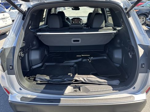 Certified 2025 Subaru Forester Touring AWD/4WD image 29
