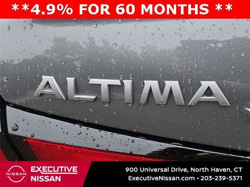 New 2025 Nissan Altima 2.5 SR image 11