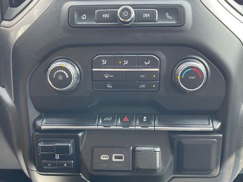 Used 2022 Chevrolet Silverado 2500 W/T w/ WT Fleet Convenience Package image 12