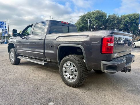 Used 2016 GMC Sierra 2500 Denali w/ Duramax Plus Package AWD/4WD image 3