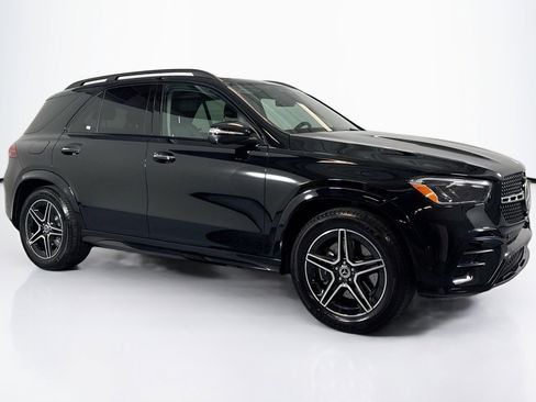 Used 2024 Mercedes-Benz GLE 350 4MATIC image 3