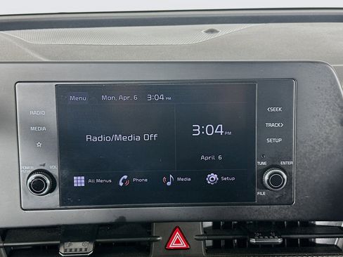 Used 2025 Kia Sportage LX image 19