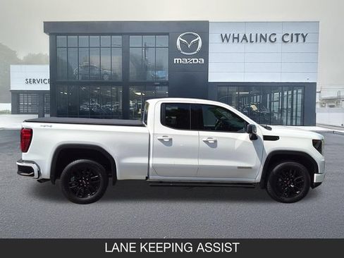Used 2024 GMC Sierra 1500 Elevation AWD/4WD image 9